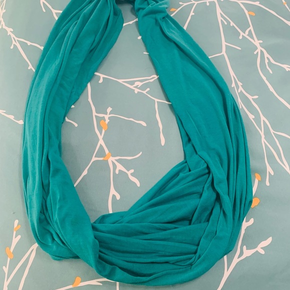 RVCA teal infinity scarf - Picture 3 of 4
